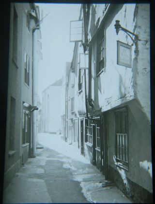 Vintage Magic Lantern Slide - Street Scene Looe Cornwall Ye Old Cottage B&b (2)