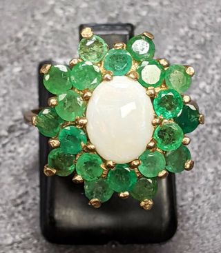 Vintage 9 Kt Yellow Gold Emerald & Opal Starburst Ring - Size 7