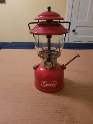 Vintage 1974 Coleman Red Model 200a Single Mantel Gas Lantern Dated 11 - 74