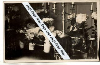 1920 - S Open Coffin Lady Post Mortem Flowers Candles Antique Orig.  Photo Europe