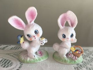 Vintage Easter Bunny Porcelain Figurine Pair White Birds Flowers 7781 4”