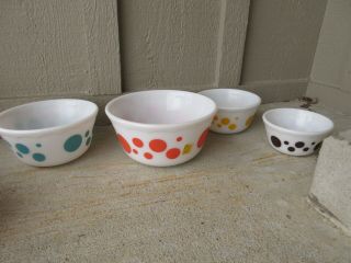Set Of 4 Vintage Hazel Atlas Multi Color Polka Dot Nesting Mixing Bowls