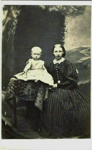 Civil War Era Cdv Young Woman Posed W/ Unusual Baby W/ Very Large Head