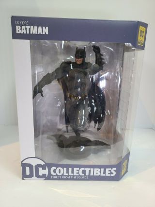 Dc Core Batman Statue: Dc Collectibles