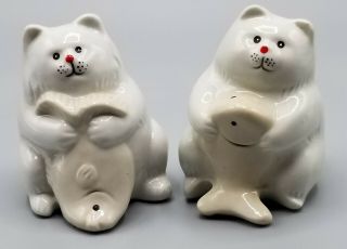 Cute Vintage Set Of White Fat Cats Holding Fish,  Salt And Pepper Ceramic Shakers