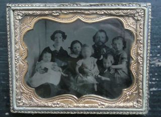 Antique 1/4 Plate Tintype Ferrotype Interesting & Attractive Family Group 5 Kids