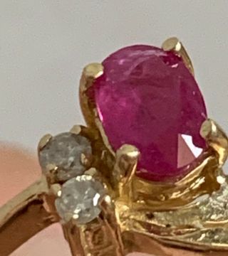 Vintage 14k Yellow Gold Ring Diamonds And Ruby Size 7.  5