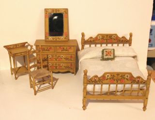 Vintage Artisan Jim And Shirley Hillhouse Painted Bedroom Set