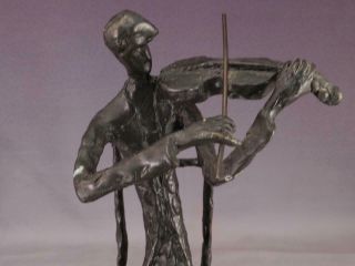 Vintage Mid Century Modern Bronze Sculpture Violinist After Giacometti Signed 3