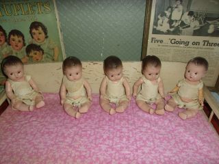 Vintage Madame Alexander Dionne Quintuplets (7 inch Composition from the 1930 ' s 2