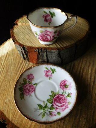 Antique Royal Standard Fine Bone China England Tea Cup & Saucer Set - Pink Roses