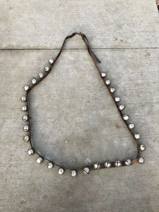 Bs9 Vintage Antique Sleigh Bells 8.  5 Ft Leather Belt Graduated 30 Bells 1800 