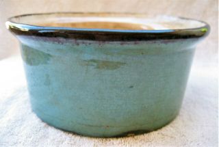 Blue green & cream pottery crcok dish circa early 1900 ' s 7 - 1/2 inches diameter 2
