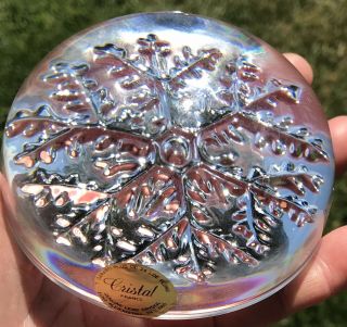 Cristal France Lead Crystal Glass Snowflake Paperweight 3 1/2 X 1 3/4”