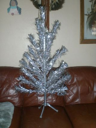 Vintage Evergleam 4 Ft Aluminum Pom Pom 31 Branch Christmas Tree W/stand & Box C