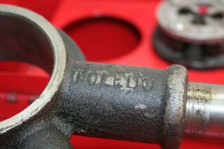 Vintage TOLEDO Pipe Threader Ratchet Wrench,  6 Cutting Dies,  Metal Case 2