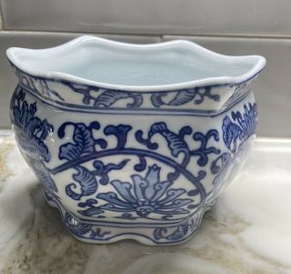 China Blue Fine Porcelain For Seymour Mann Blue & White Floral Bowl 5 1/2 Tall