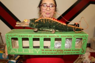 Vintage Marx Alley Alligator Remote Controlled Battery Op Japan Toy Sign W/box