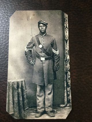 Civil War African American Union Soldier Tintype C841rp