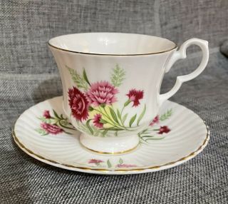 Vintage Royal Windsor Fine English Bone China Teacup And Saucer Pink Carnations