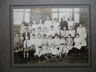 Five Ca.  1920s/1930s Elizabethtown Pa (?) Lancaster School Photos,  Mennonite Etc