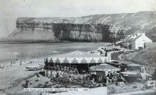 Saltburn - By - The - Sea Old Town And Huntcliff Posted 1970 Vintage Postcard