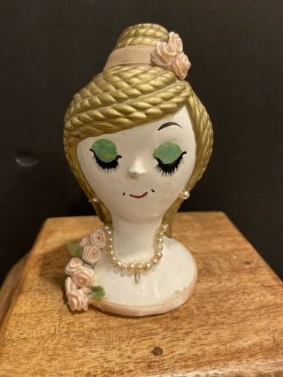 Vintage Ceramic Lady / Woman 