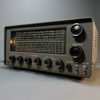 Vintage Lafayette Kt - 320 Communications Receiver Vacuum Tube Shortwave Ham Radio