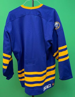 VINTAGE Buffalo Sabres CCM Ultrafil Pro Weight Jersey Size 54 Autographed RARE 2