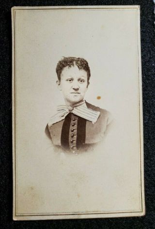 Vintage Cdv - Unidentified Young Woman,  Photo By H J Reed,  Worcester,  Ma (3358)