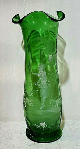 ANTIQUE MARY GREGORY GREEN GLASS VASE - Hand Painted Girl In Garden 8 1/4 