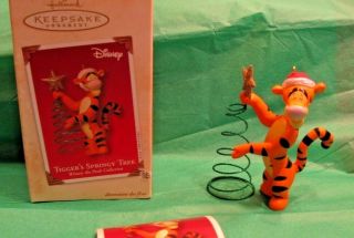 Hallmark Keepsake Ornament Disney Winnie The Pooh Tigger 