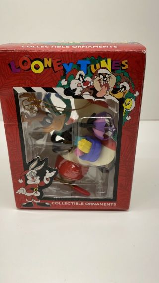 Matrix Looney Tunes Daffy Duck In Airplane Ornament 1997