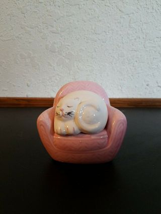 Vintage Collectible Salt And Pepper Set White Cat In Pink Chair