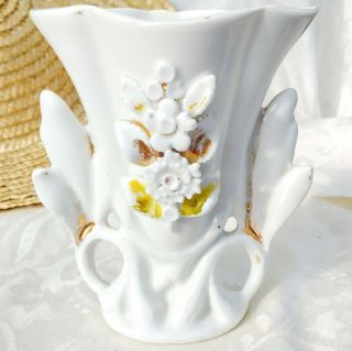 Antique Mantle Vase White Porcelain W/ Applied Flowers Finger Holes Gold 226 6 "