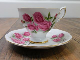Vintage Royal Standard Fine Bone China Pink Floral Teacup And Saucer " Fashion "
