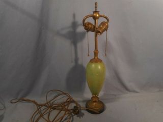 Antique/vtg Mid - Century Wood W/brass Trim Double Socket Table Lamp Chain Pull