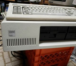 Vintage Ibm Pc 5150,  640k,  2 360k Fh Fdds,  Cga,  8087 & Model F Keyboard,  Ibm Box