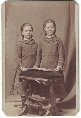Cdv Photo Two Sisters,  Young Girls - Named In Mankato,  Minn.