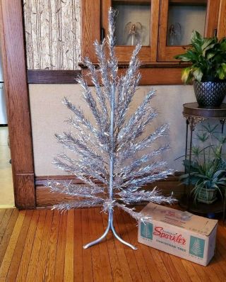 Vintage Star Band Co.  Aluminum Sparkler 4 Foot Christmas Tree