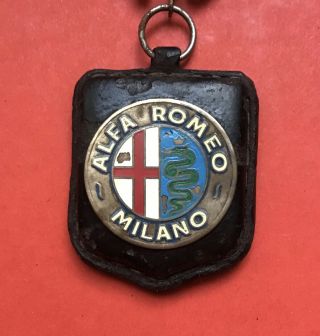 Alfa Romeo Vintage Keyring