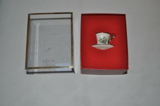 Lenox Miniature Holly Berry Holiday Tea Cup And Saucer Christmas Ornament Box