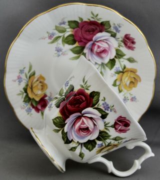 Royal Albert Teacup & Saucer - Yellow/red/pink Roses M815