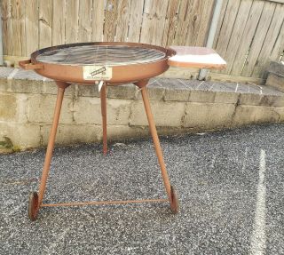 Vintage Bar - B - Bowl Outdoor Grill Portable Mid Century Tripod Bar - B - Que Cookout