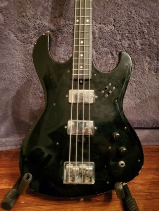 Vintage 70 ' s Harmony Electric Bass Guitar 3