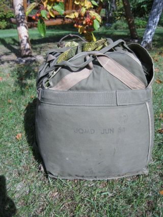 Vintage Jqmd Korean War 1954 Camouflage Parachute & Bag