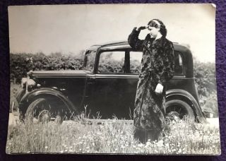 1930s Photo Austin 7 Car Union Flag On Bonnet,  Woman In Fur Coat