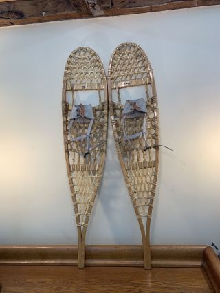 Vintage Pair Tubbs Vermont Snowshoes 10x46 Wood Rawhide Leather Cond