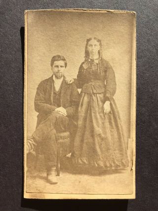 Antique Mt.  Vernon Ohio Young Couple Civil War Era Cdv Photo