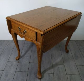 Vintage Thomasville Oak Wood Drop Leaf End Table W/ Drawer,  Queen Anne Legs
